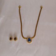 Royal Oval Stone Pendant Necklace Set with Matching Earrings